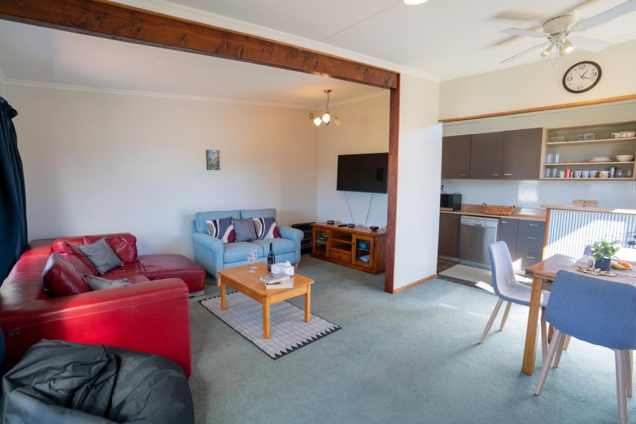 Dee'S On Bligh - Te Anau Holiday Home Eksteriør billede